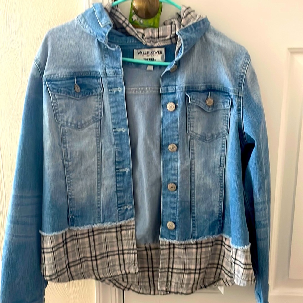 Junior Large Wallflower Jean hoodie